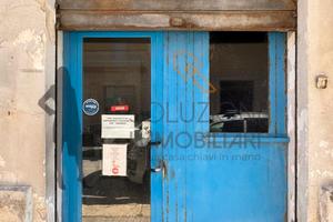Magazzino a Trapani - pressi via G. B. Fardella