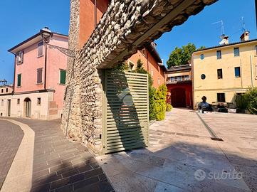 2 LOCALI A BARDOLINO