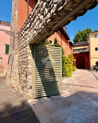 2 LOCALI A BARDOLINO