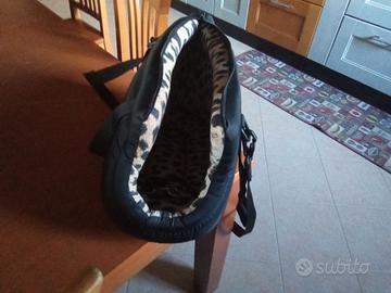 Borsa tracolla portacucciolo