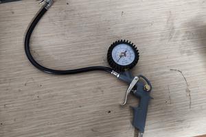 pistola gonfiaggio pneumatici 