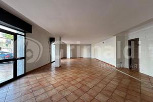 Negozio Quarto [Cod. rif 3299283ACG]