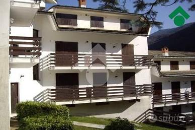 MONOLOCALE A GROSCAVALLO