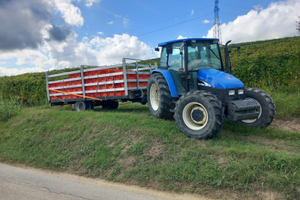 New Holland TL 100