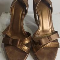 sandalo color bronzo. n. 37