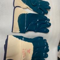 Guanti nuovi tg 10 da giardinaggio -varie