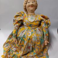 Antica bambola russa  scalda teiera  