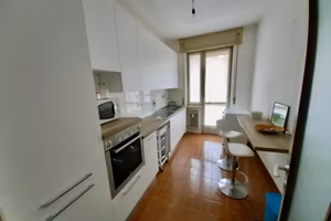 APPARTAMENTO BICAMERE CON GARAGE