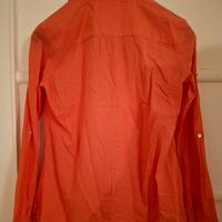 Camicia in cotone rigato, maniche lunghe.