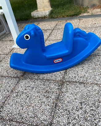 Cavallo a dondolo per bambini