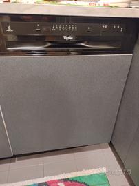 lavastoviglie 6 senso Whirlpool WP 66/3 NB