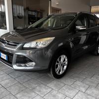Ford Kuga 2.0 TDCI 163 CV 4WD Powershift Titanium