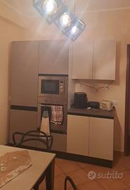 cucina componibile, come nuova, compresa di