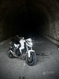 Honda CB1000 R 