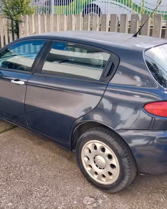 Alfa Romeo 147