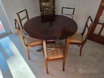 Tavolo rotondo in legno con 6 sedie stile inglese