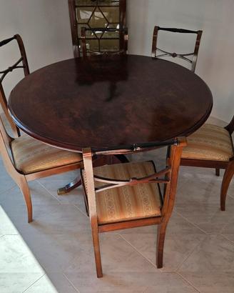 Tavolo rotondo in legno con 6 sedie stile inglese