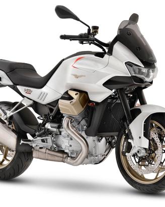Ducati hypermotard 950 vs moto Guzzi V 100 Mandell