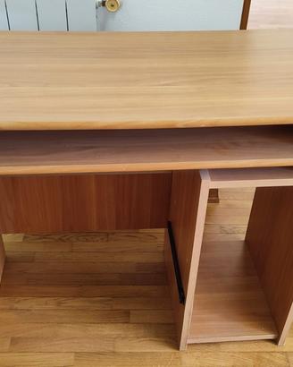 Scrivania PC compatta salvaspazio 90 cm – perfetta