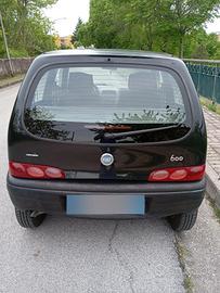 Fiat 600 anno 2006