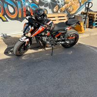 KTM DUKE 790 depotenziata a libretto
