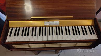 Pianola / Tastiera / Organo a vento - Funzionante