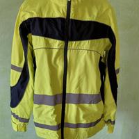 Giubbino antipioggia per bici ad alta visibilità