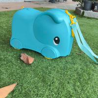 2 valigie cavalcabili a forma di elefante