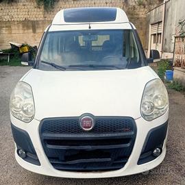 Fiat doblò con allestimento per trasporto disabili