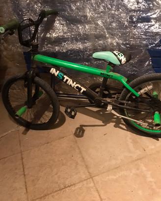 Bici mbm bmx instinct 20 free style