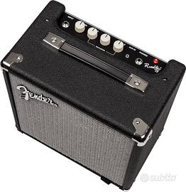 amplificatore Fender Rumble 15 per basso