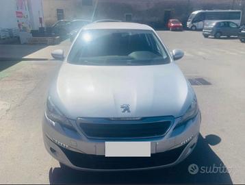Auto Peugeot 308