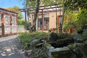 Bifamiliare con giardino e frutteto totalmente bio