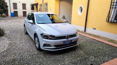 Volkswagen Polo tgi 2018 Comfortline 
