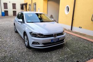 Volkswagen Polo tgi 2018 Comfortline 