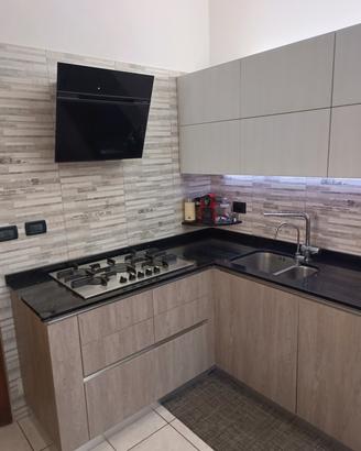 cucina completa Essebi  top quarzo
