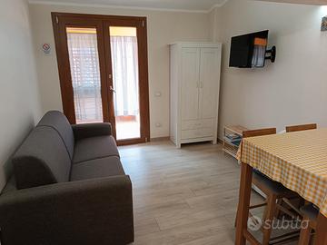 VILLASIMIUS. Grazioso appartamento con veranda