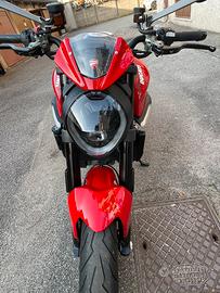 Ducati Monster 937 +