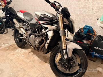 Mv agusta brutale 989r
