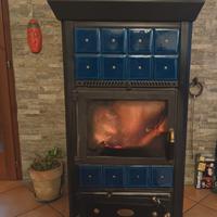 stufa a legna in ghisa