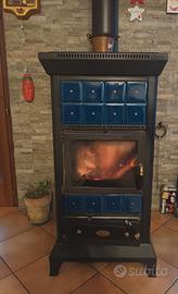 stufa a legna in ghisa