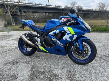 Suzuki GSXR 750