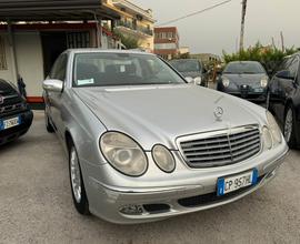 Mercedes E 270 CDI cat Avantgarde 2005