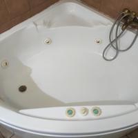 Vasca idromassaggio