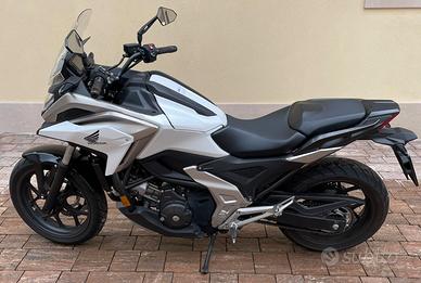 Honda NC 750X (2021) - Unico Proprietario - 8800km