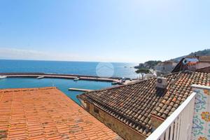 4 LOCALI A SAN GIOVANNI A PIRO