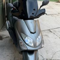 Yamaha Majesty 125