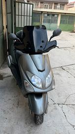 Yamaha Majesty 125