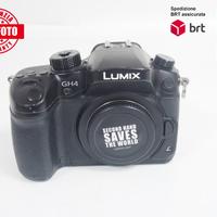 Panasonic GH4