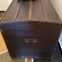 Baule ( anni 30?)  in legno con maniglie